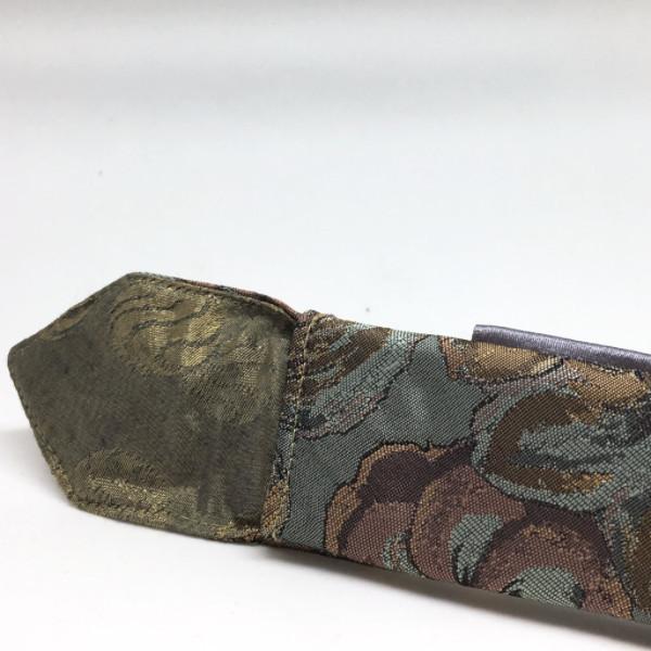 Étui à aiguilles droites en bois de 34cm - Grosses fleurs doré et rose sur fond gris