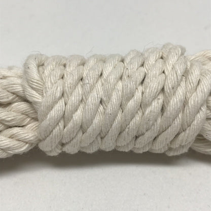 Corde coton macrame naturel gros plan